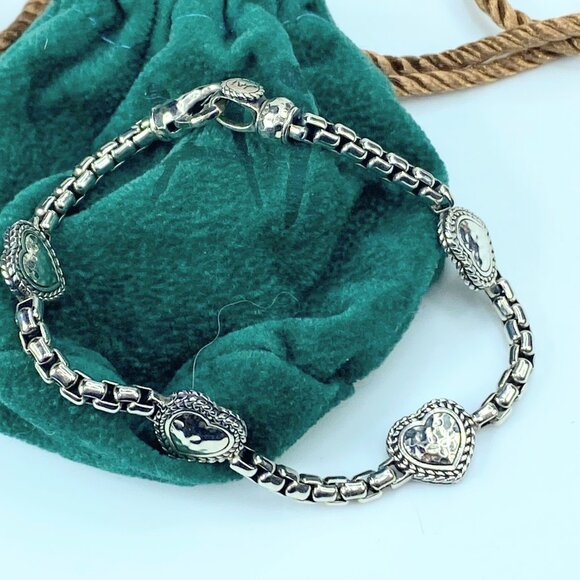 JAI Sterling Silver Symbols of Love Box Chain Station Bracelet JR9288 - Picture 1 of 8